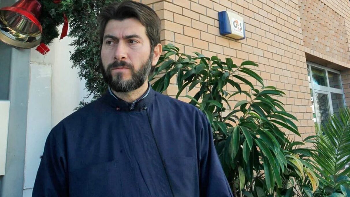 Κακουργηματική δίωξη για τον πατέρα Αντώνιο