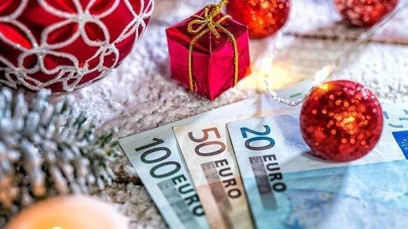 Έρχεται «μποναμάς» 250€ τα Χριστούγεννα