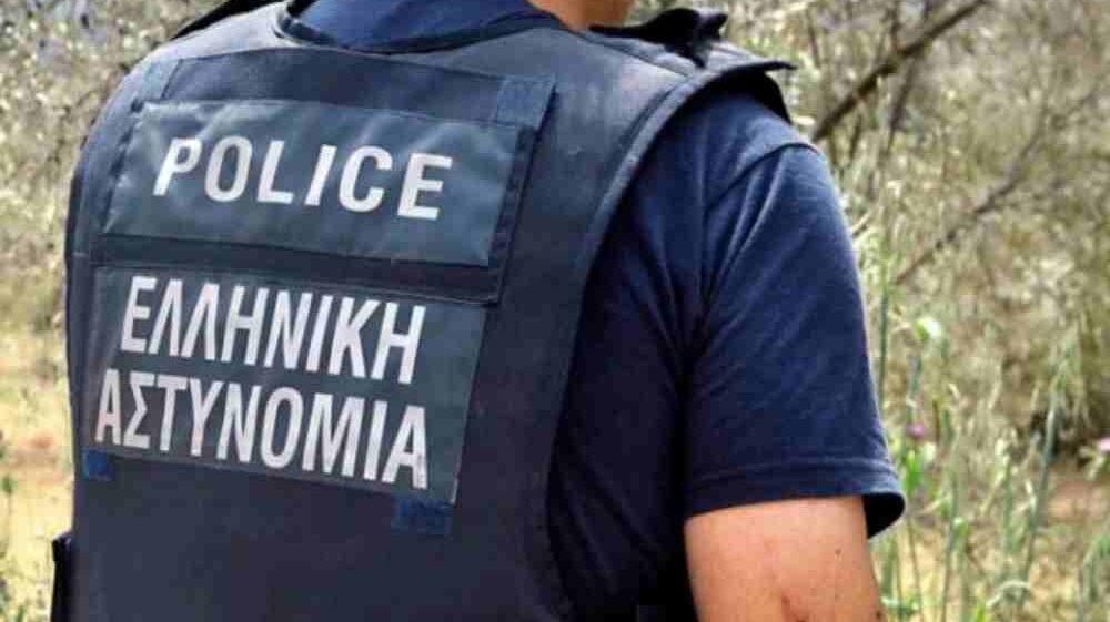 Άγριος ξυλοδαρμός αστυνομικού από μοτοσικλετιστή