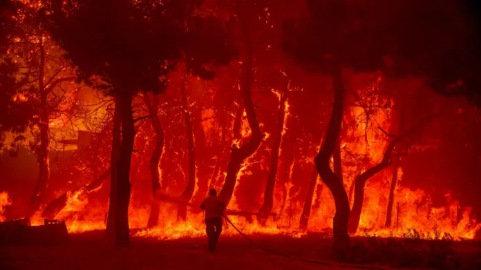 Οι πυρκαγιές σκοτώνουν χιλιάδες από μακριά