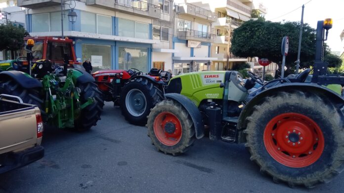 Άδειο το «καλάθι Μητσοτάκη» για τους αγρότες