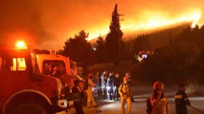 Υπό έλεγχο η μεγάλη φωτιά στη Ζάκυνθο