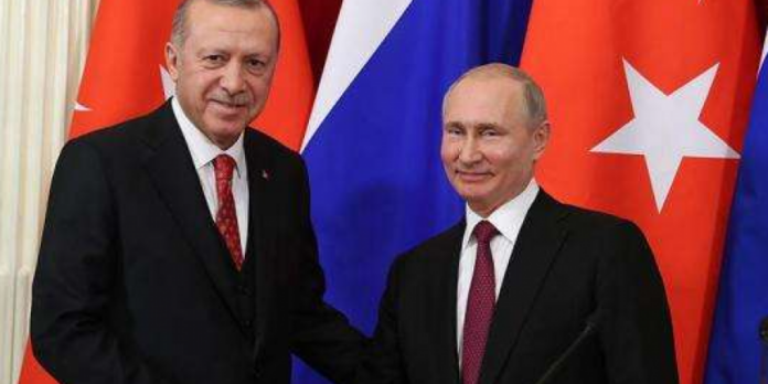 Ο Πούτιν ευχήθηκε στον Ερντογάν «χρόνια πολλά»