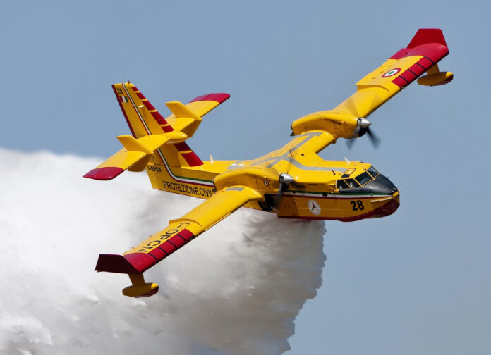 Η Ελλάδα παίρνει επτά νέα Canadair