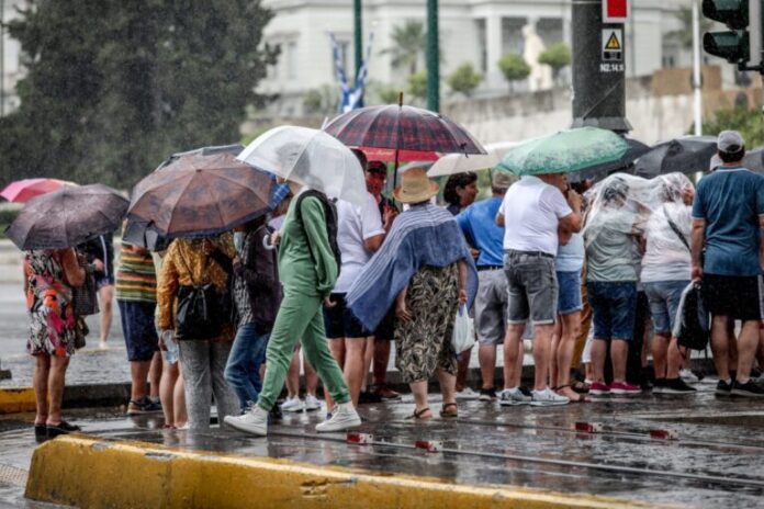 Μετά τους μαγιάτικους καύσωνες έρχεται η “ψυχρή λίμνη”