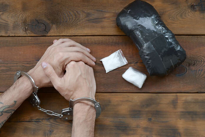 «Βροχή» οι συλλήψεις στην Ηλεία για ναρκωτικά