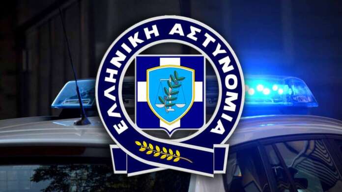 Γυναίκα απατεώνας αποσπούσε μεγάλα χρηματικά ποσά