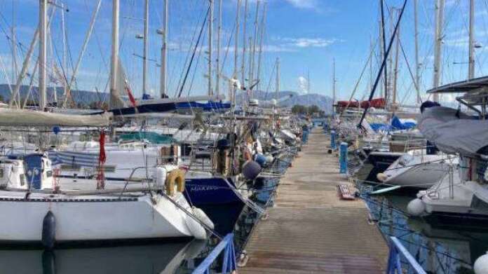 Βρέθηκε πτώμα πάνω σε σκάφος στο Μεσολόγγι