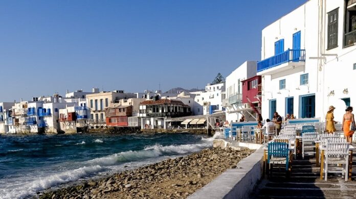 Φρίκη στη Μύκονο