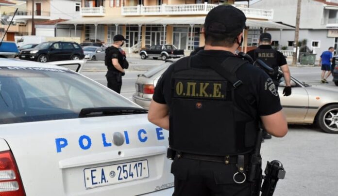 Οδηγός παρέσυρε γυναίκα με αναπηρικό αμαξίδιο και την εγκατέλειψε!