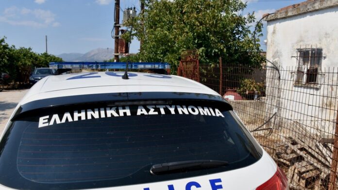 Σοκ στα Αντίκυρα με αρπαγή και βιασμό 32χρονης