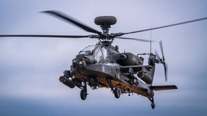 Η Πολωνία θα προμηθευτεί 96 Apache