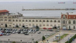 Διάρρηξη στο πάρκινγκ του λιμένα Θεσσαλονίκης!