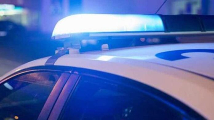 Του επιτέθηκαν, τον απείλησαν με μαχαίρι και τον έκλεψαν!