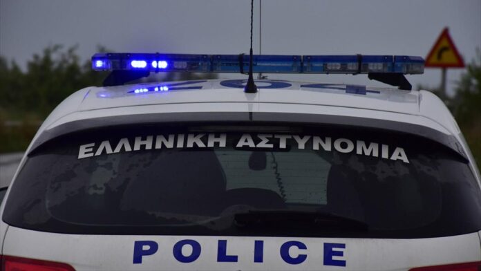 Αστυνομικοί της ΟΠΚΕ συνέλαβαν δυο αλλοδαπούς με ναρκωτικά και όπλα