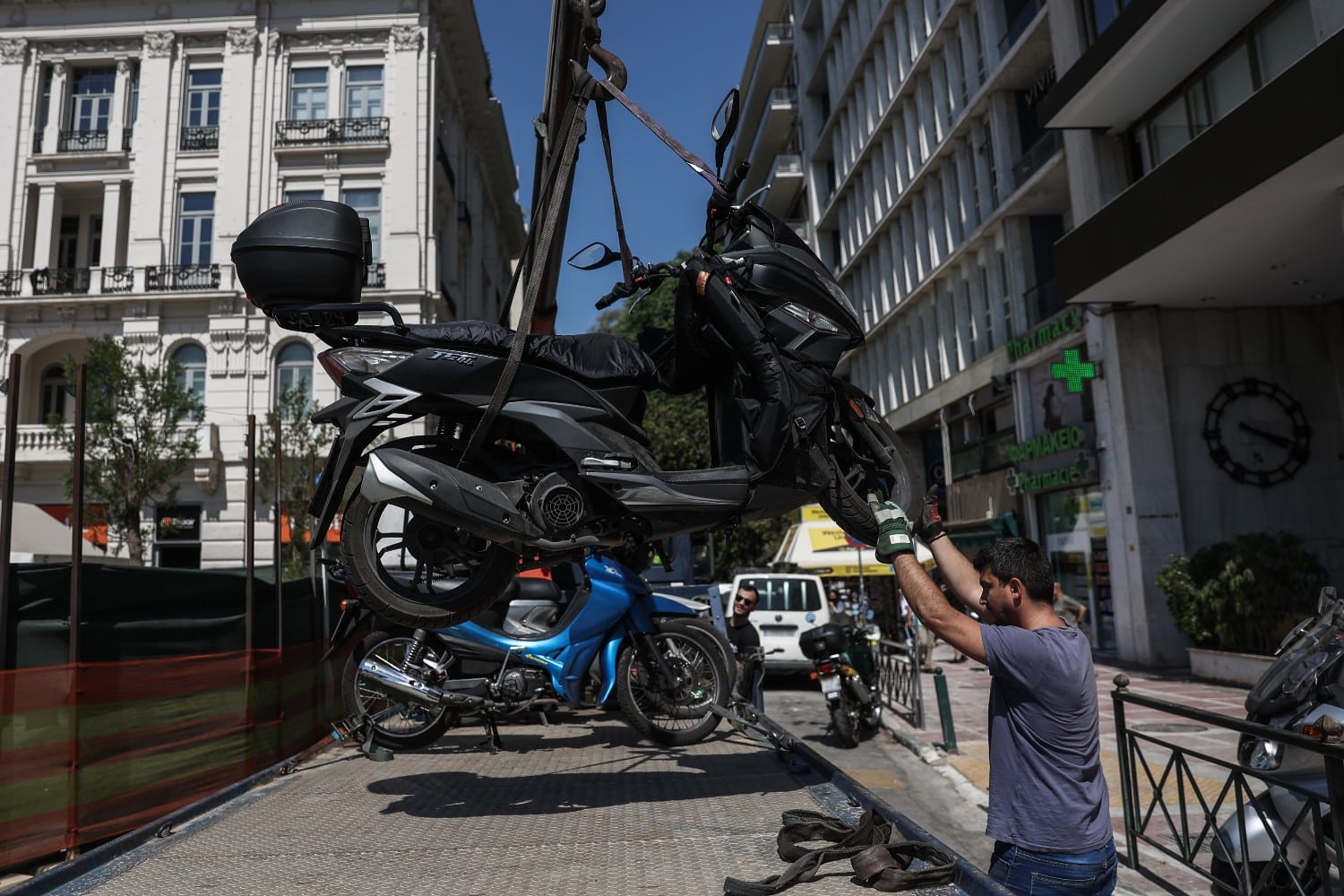 dikykla athina kentro 7 11 24