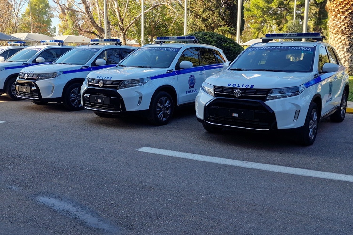 peripolika elas dwrea