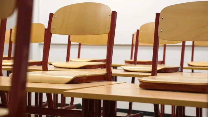 Μαθητής Γυμνασίου φέρεται να απείλησε με μαχαίρι συμμαθήτριά του