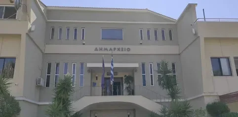Ένταση και… με live μετάδοση στο Δημοτικό Συμβούλιο, «παρούσα» και η Αστυνομία!