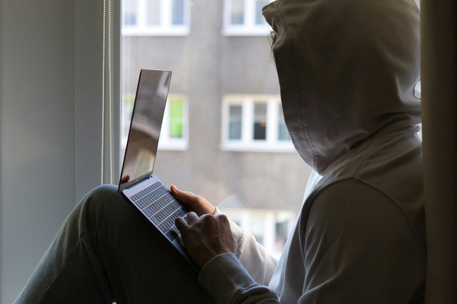 laptop hacker 10 1 25
