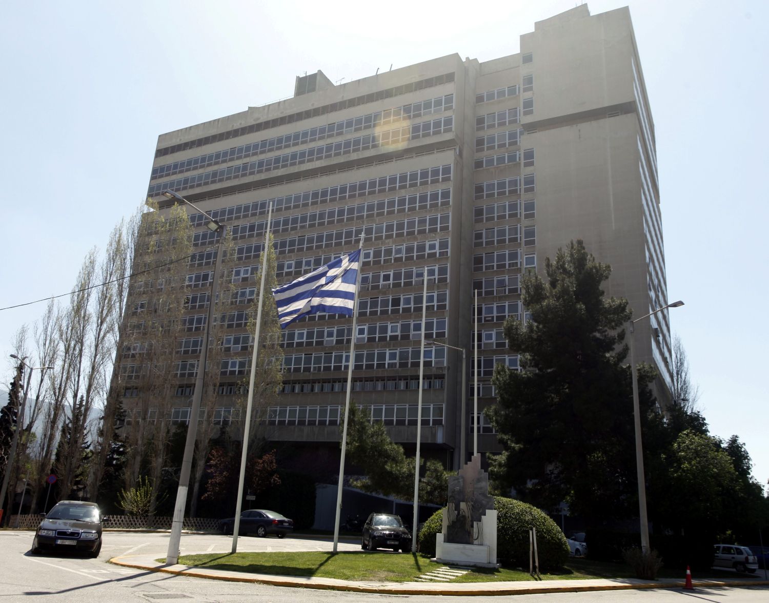 eyp eurokinissi 01 04 2025