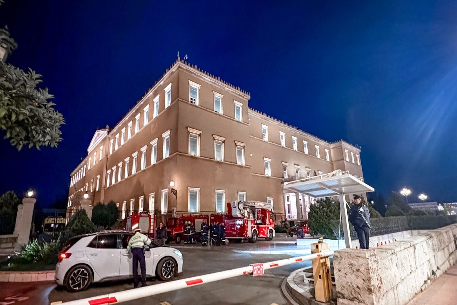 vouli vomva farsa eurokinissi 29 04 2025 1