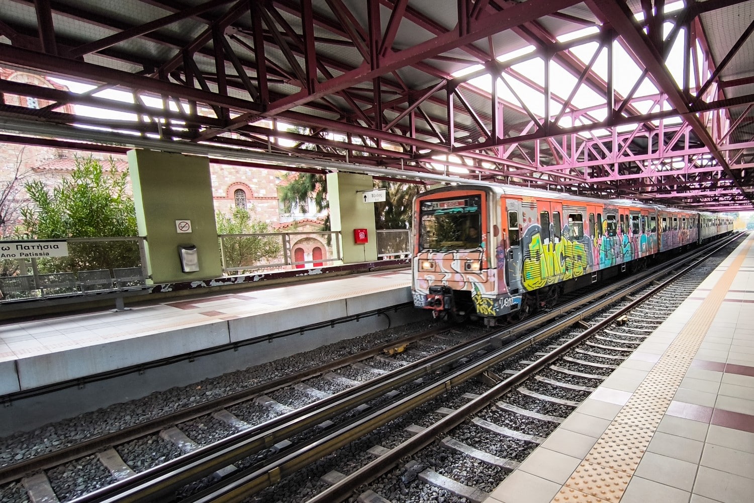 isap ilektrikos metro syrmos 31 1 2025