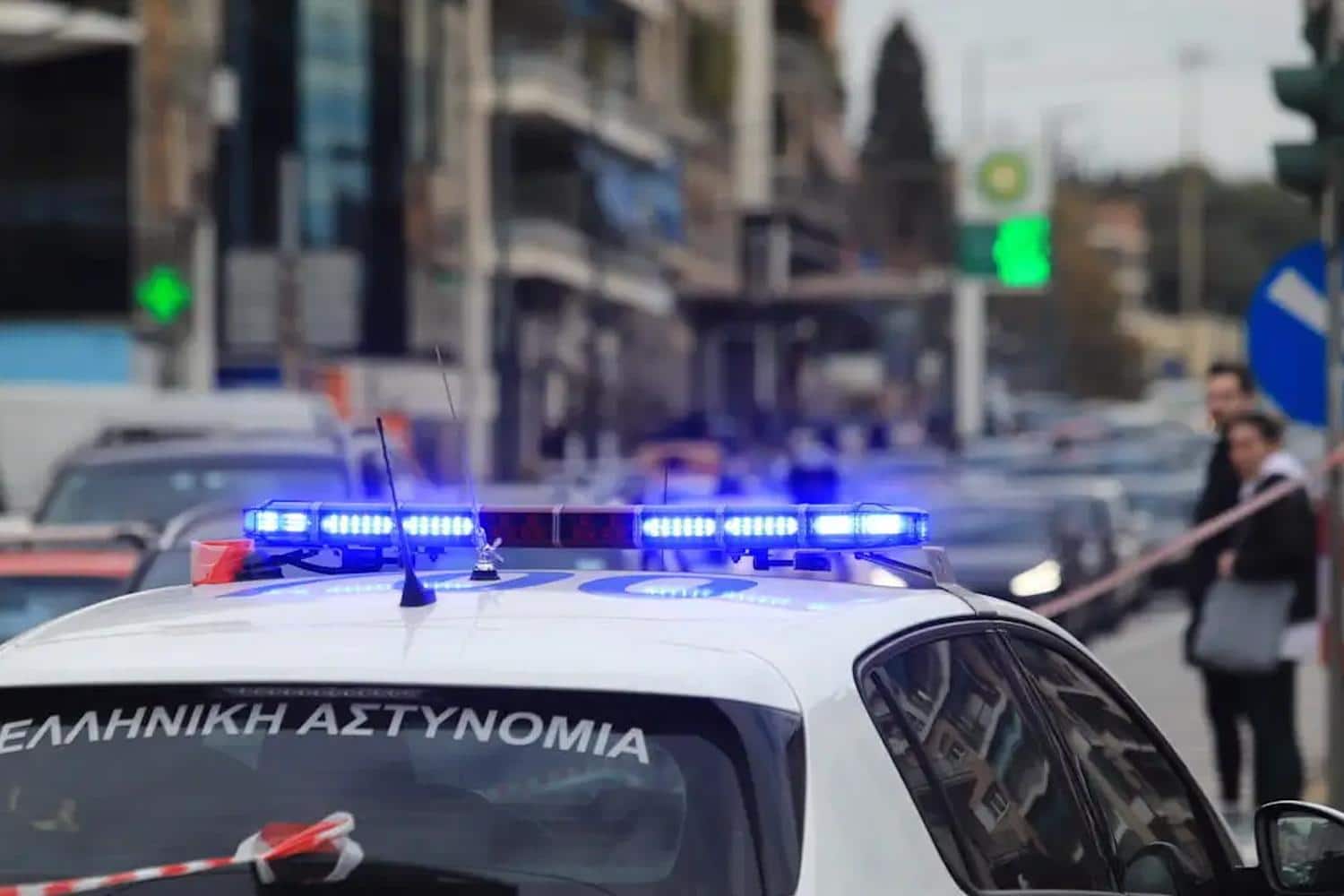 achaia agria endooikogeneiaki epithesi tin xylokopise tin epnige kai o antras tis fonaze vara tin ki allo 24 7 25
