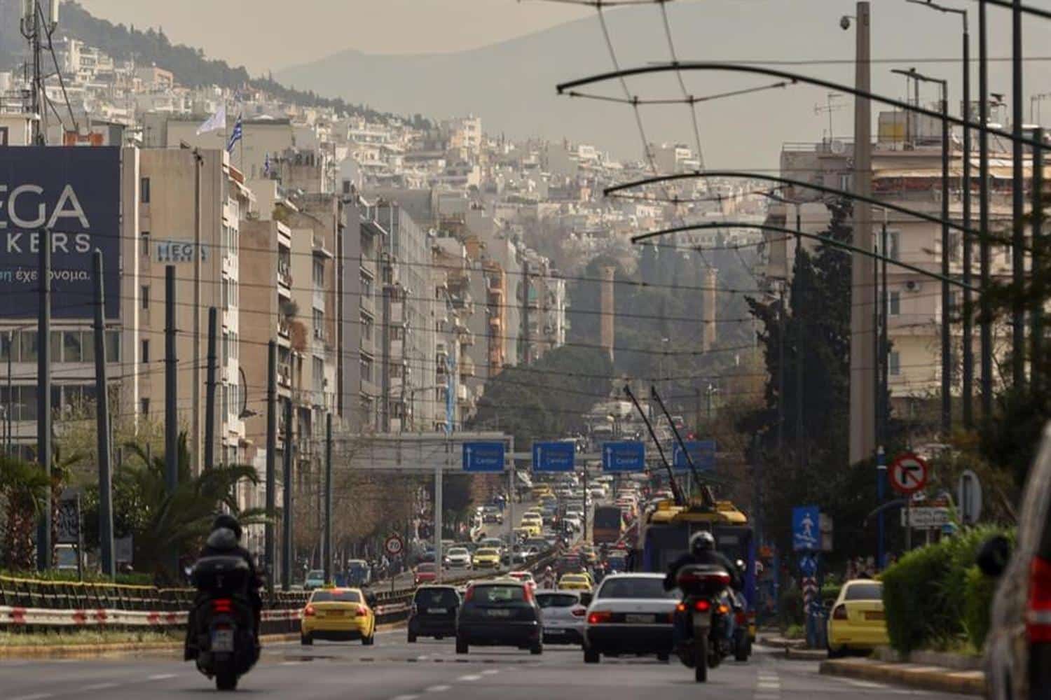 sygkrousi leoforeiou me i ch sti syngrou anafores gia 6 travmaties 30 7 25