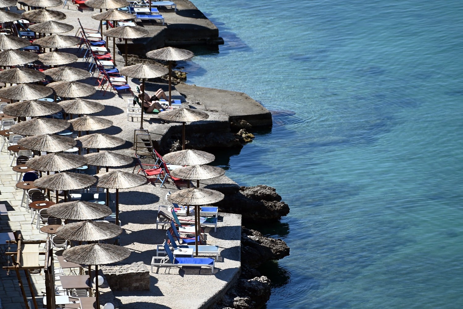 xaplostres paralia thalassa 19 7 2025