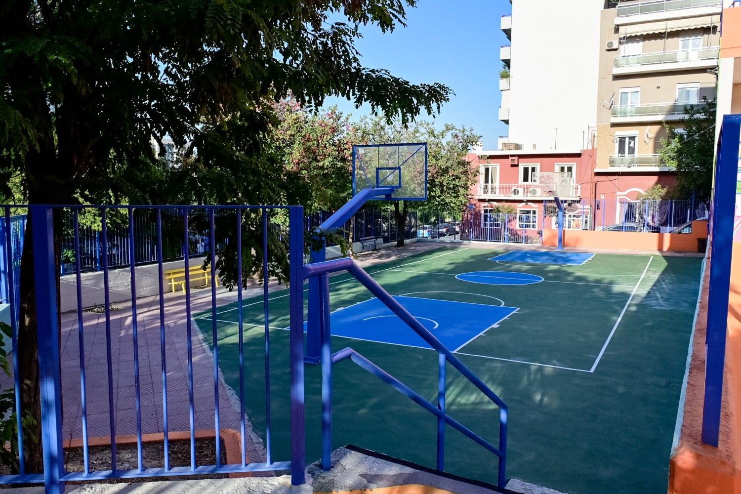 sxoleio 13 9 2025 2