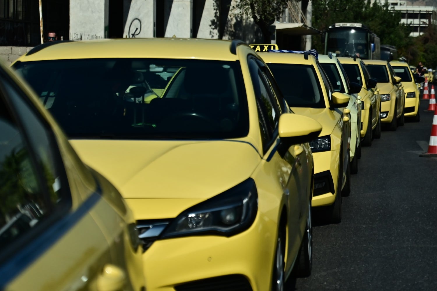 taxi 10 9 25
