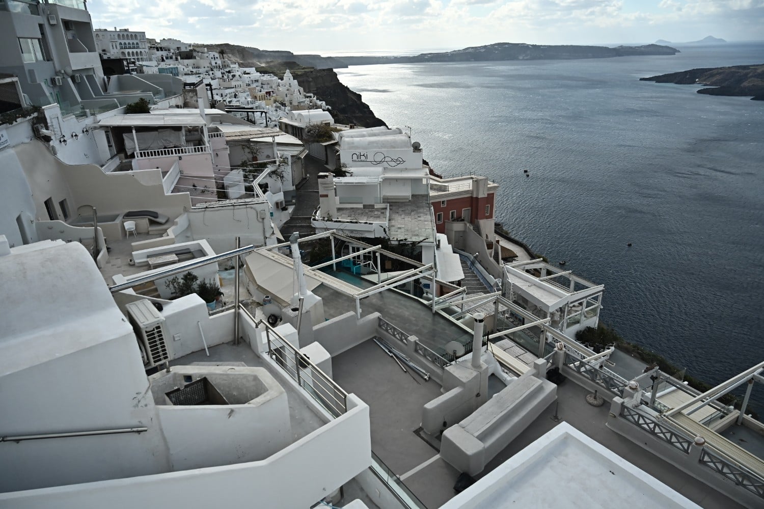 santorini seismos 9 2 25