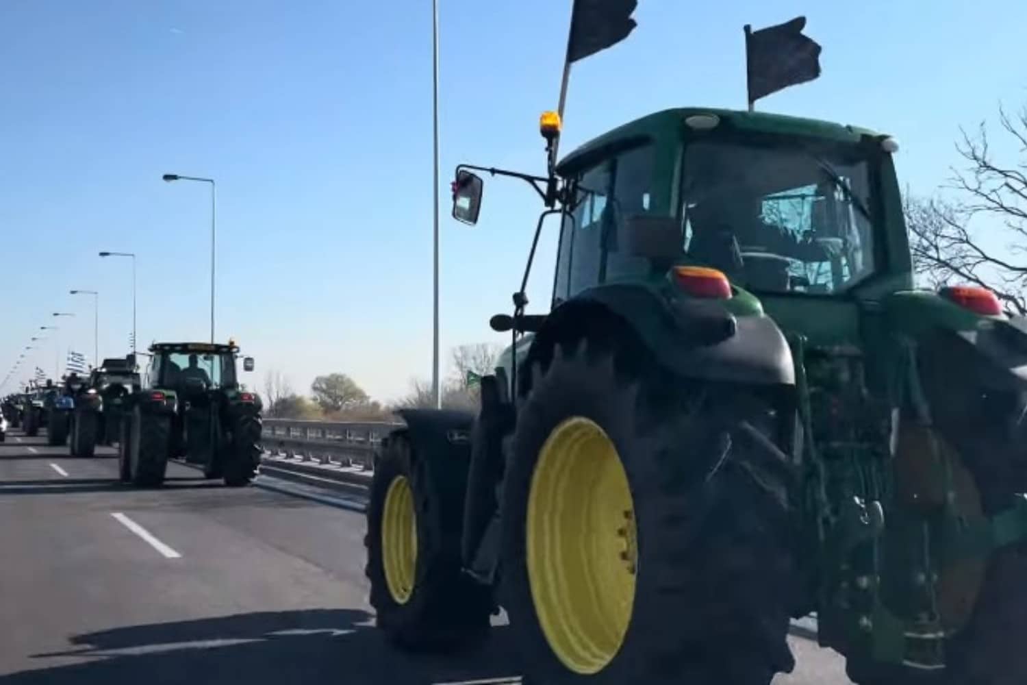 agrotes trakter 12 12 25