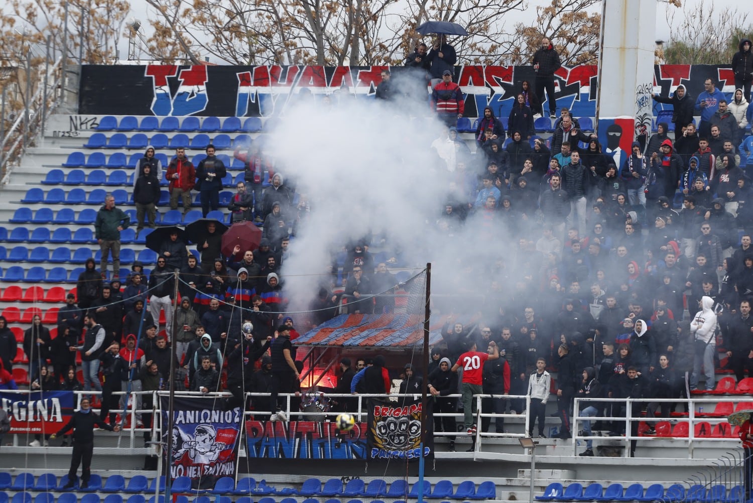 panionios 23 12 2025