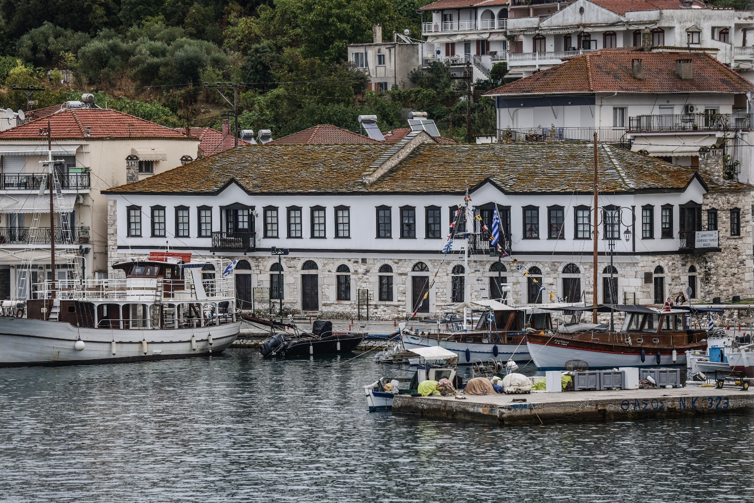 thasos 4 12 25