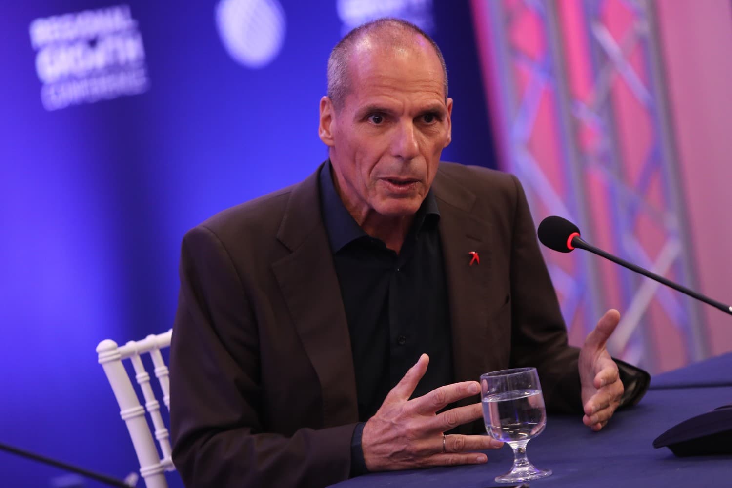 varoufakis 7 1 2026