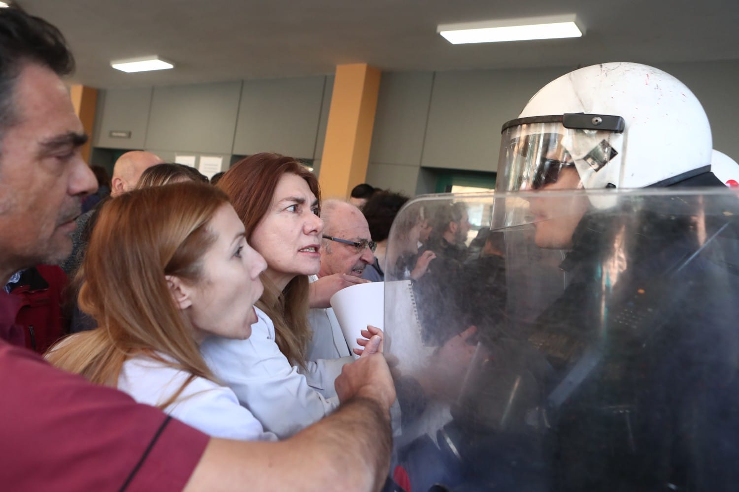 epeisodia nikaia elas 24 2 26