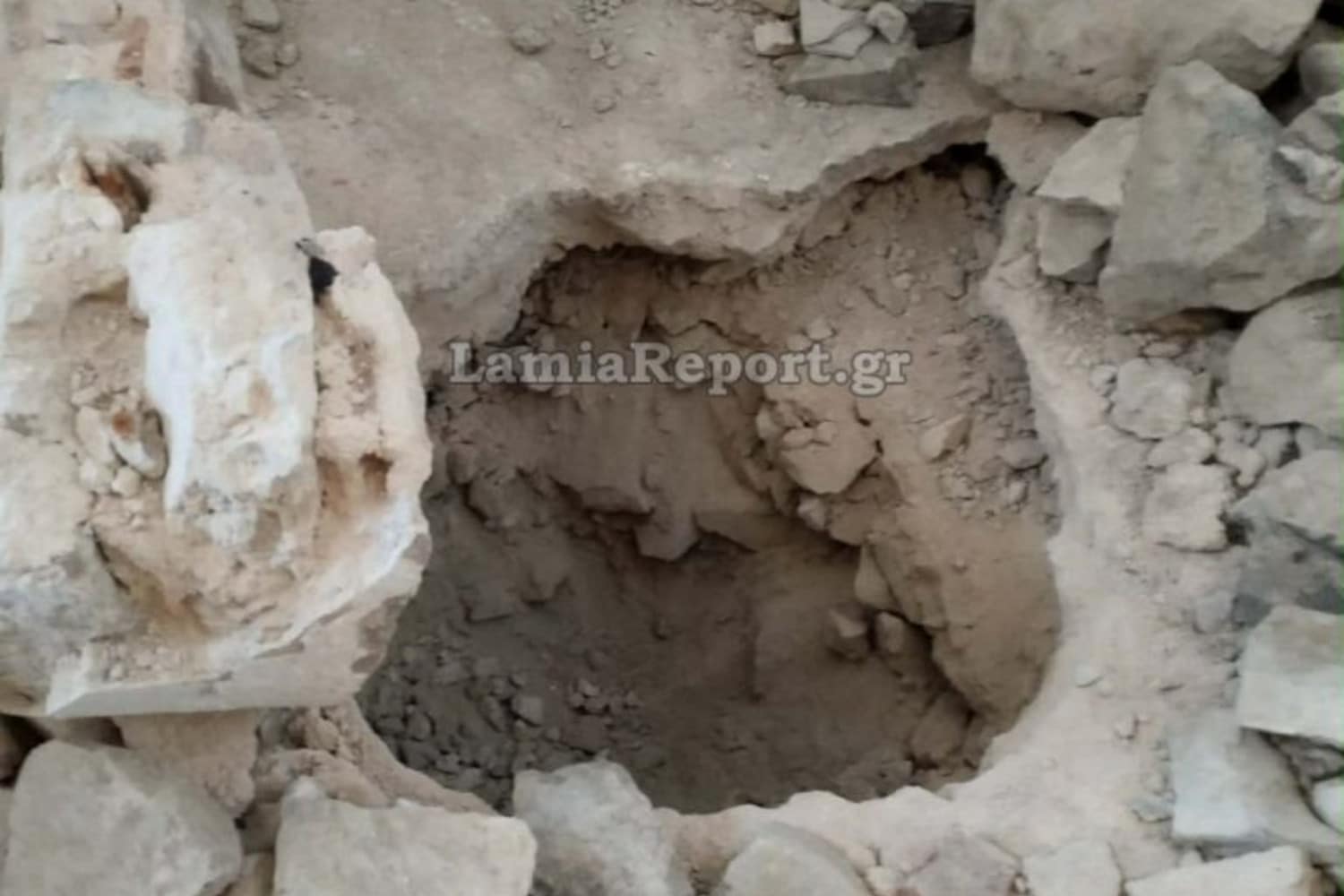fthtiotida agia trapeza 27 2