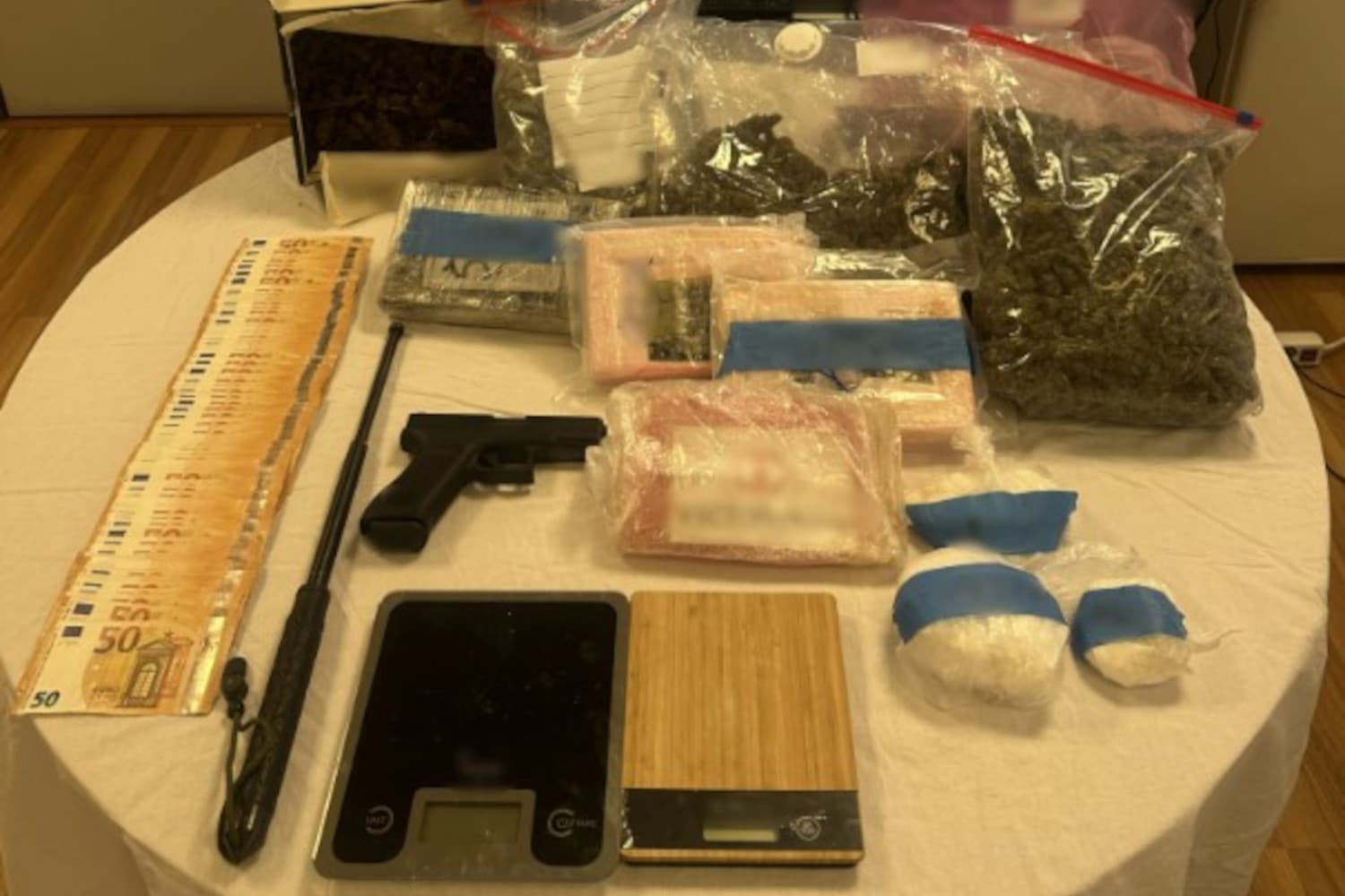 elliniko fbi epixeirisi 30 4