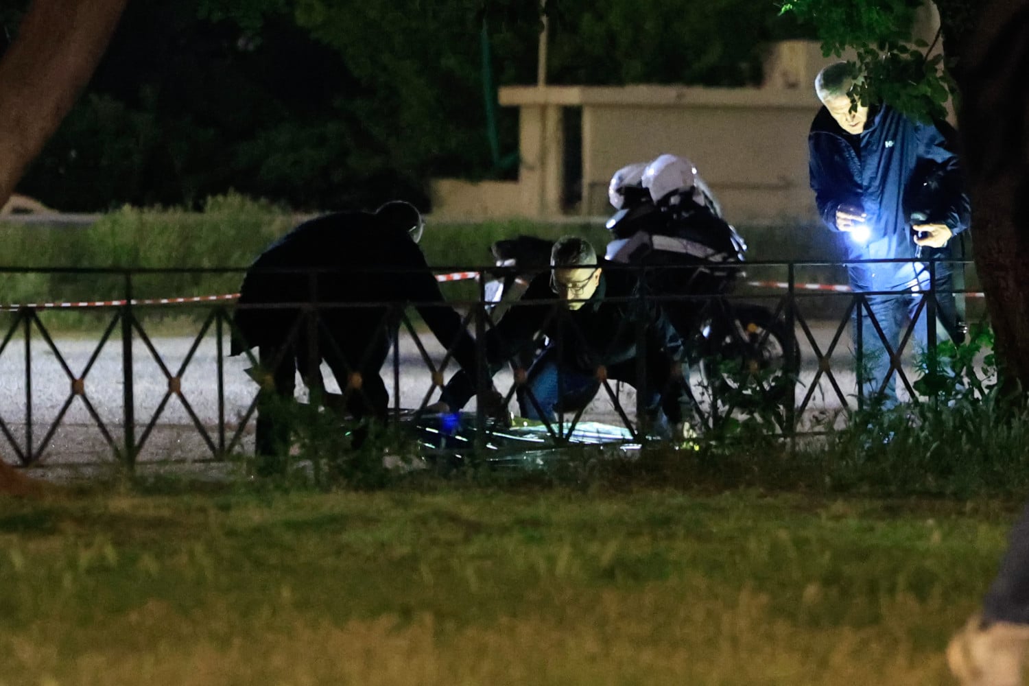 ilioupoli gios aksiomatikou elas dolofonia 22 4