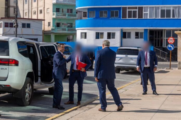 «Ψυχορραγεί» ο κομμουνισμός στην Κούβα – Ιστορική νίκη Τραμπ