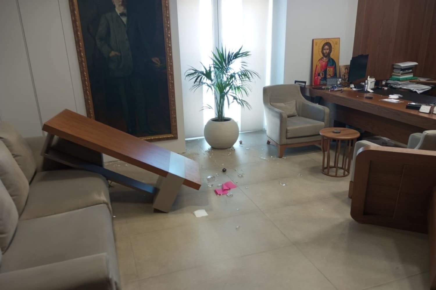 grafeio dimarxou rethimno 17 6 2026