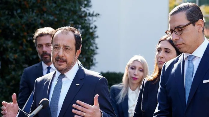 Γενί Σαφάκ: Σκάνδαλο οι επαφές Χριστοδουλίδη με τουρκόφιλα κράτη