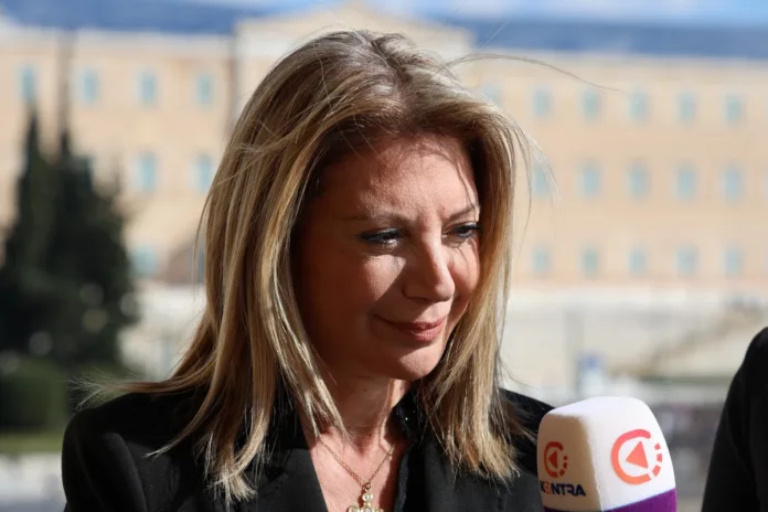 Ξεκάθαρη η Μαρία Καρυστιανού στο βίντεο: «Όχι στη συνεργασία με τα κόμματα της διαφθοράς»