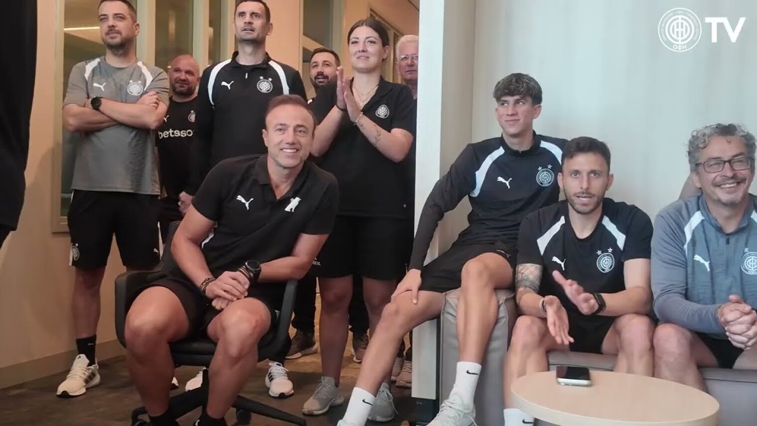 "Έτσι ζήσαμε την κλήρωση των play offs του Europa League..."